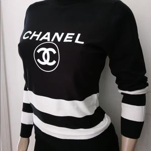 Beautiful great quality inspired top warm and cozy